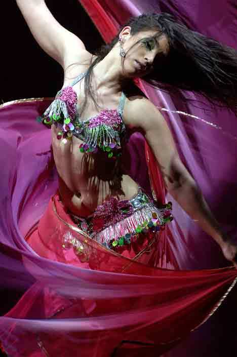 Эротический танец с вуалью 