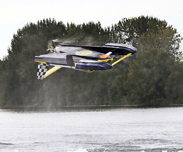 Jamie Nilsen blows over in the U-21 Lakeridge Paving during heat race action Sunday on the Columbia River. The driver wasn't hurt