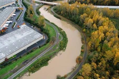 Crews are expected to begin work in 2017 to repair the Lower Russell Road levee along the Green River in Kent.