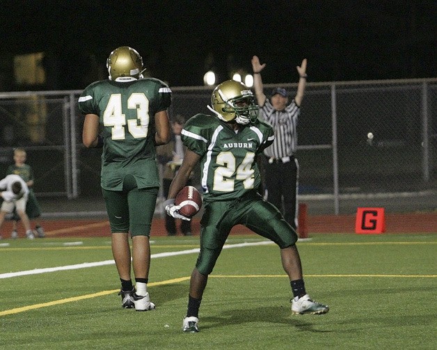 Auburn's Darnell Hagans celebrates after punching in a 5yard touchdown