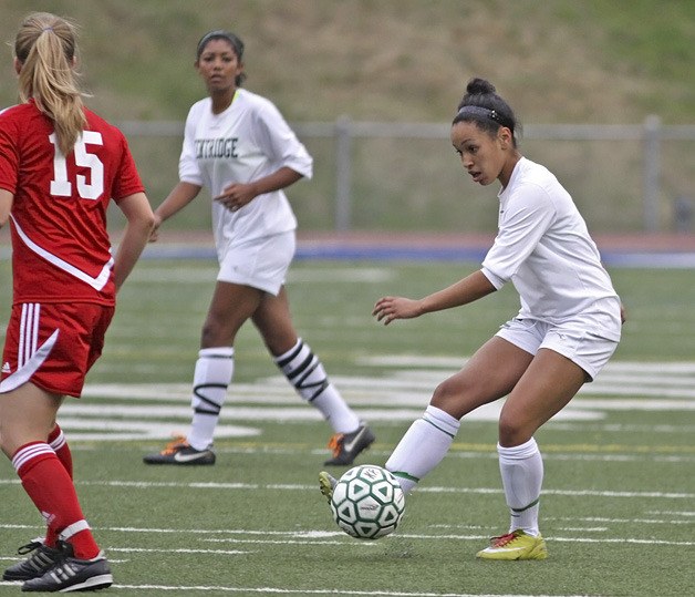 Kentridge's McKenna Hayes takes a shot at goal Thursday