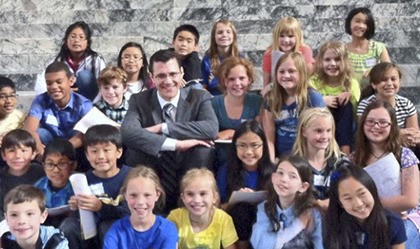 Sen. Joe Fain at the state capitol with fourth-graders from Kent's Lake Youngs Elementary School.