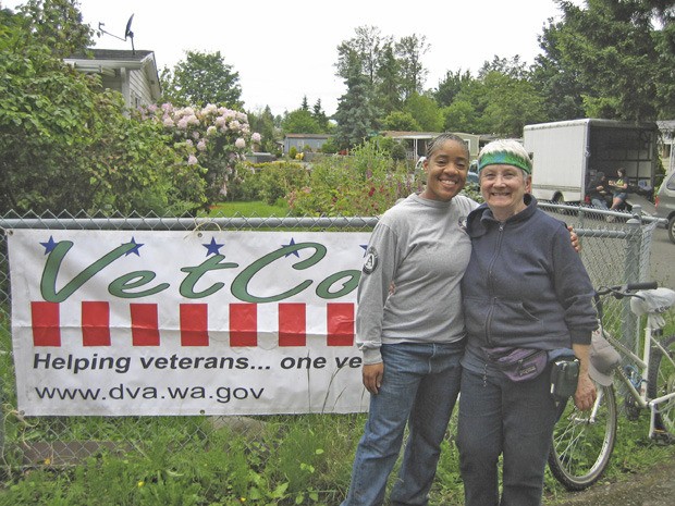 The Kenton Firs Neighborhood Association members held a community cleanup day. Nikki Davis