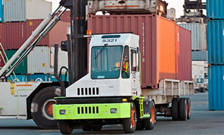 The ports of Seattle and Tacoma plan to form a Seaport Alliance to attract more cargo and create more jobs in the Puget Sound region.