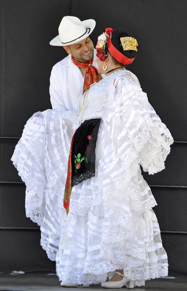 A duo from Grupo Folklorico Guadalajara performs a Mexican folk dance during the Kent International Festival at the ShoWare Center last Saturday.