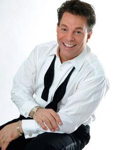 Steve Lippia will perform his “Simply Sinatra” show at 7:30 p.m. on Friday