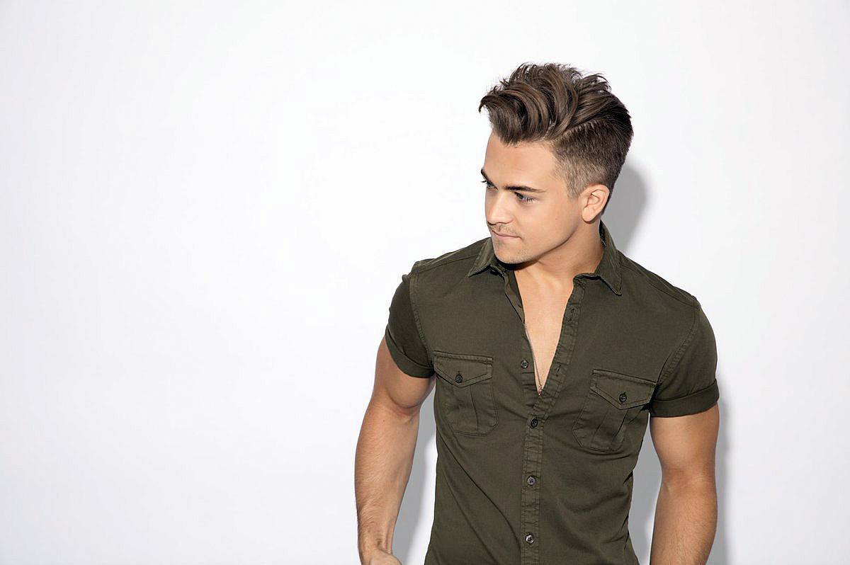 Hunter Hayes will perform at part of the Hometown Holiday concert on Dec. 7 at the ShoWare Center in Kent. Courtesy Photo