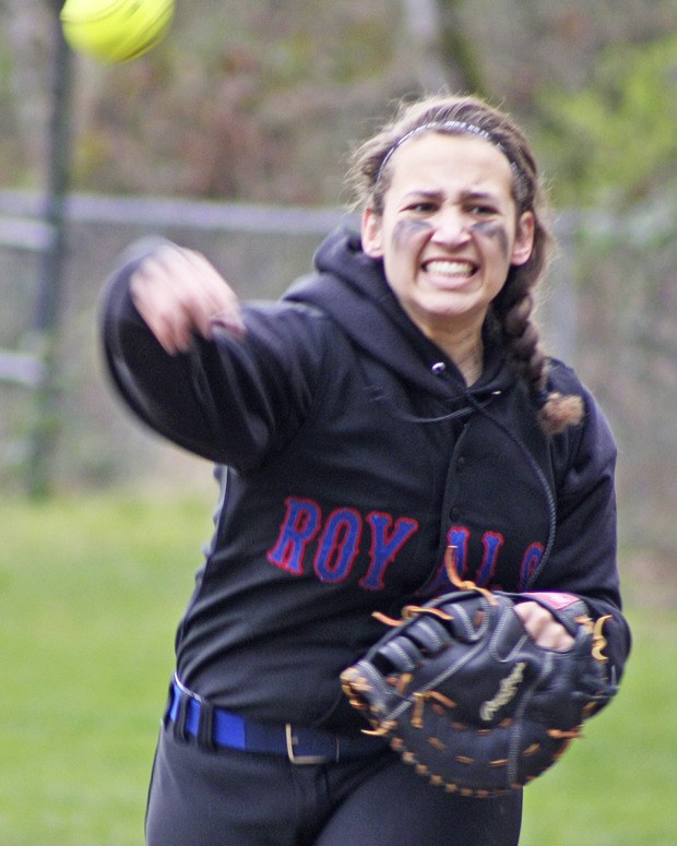 Shelby Gardiner is one of the few Kent-Meridian players with fastpitch experience.