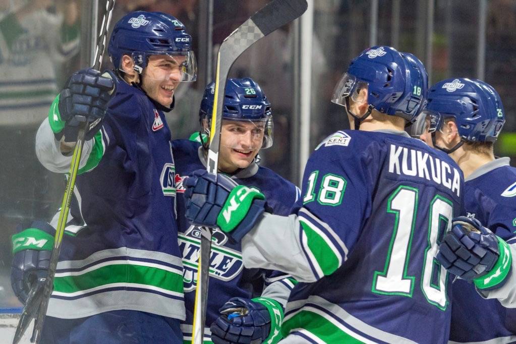 Thunderbirds soar past Winterhawks, end 7-game skid