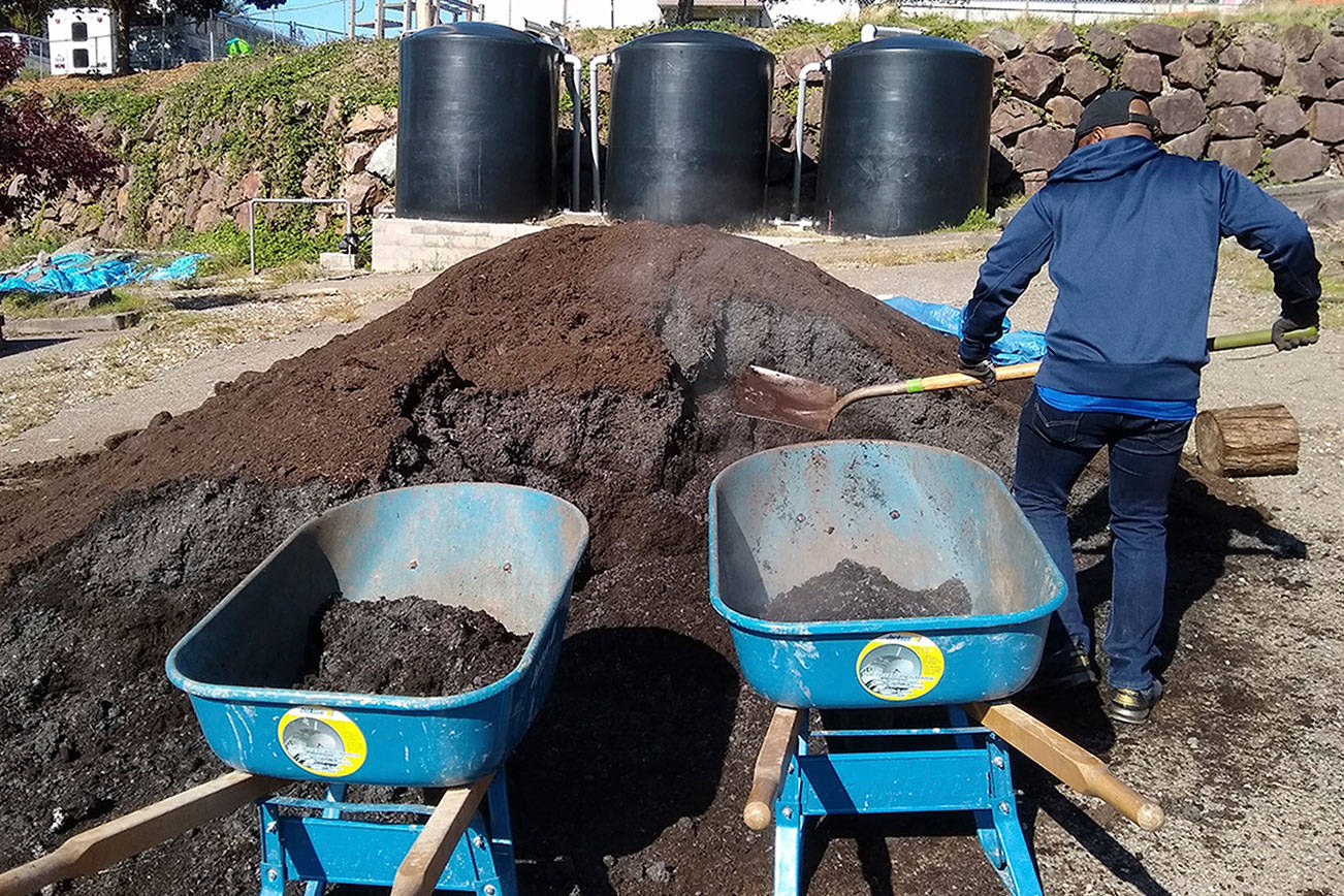 Cedar Grove donates, delivers compost to Hillside Parking Plots Community Garden in Kent