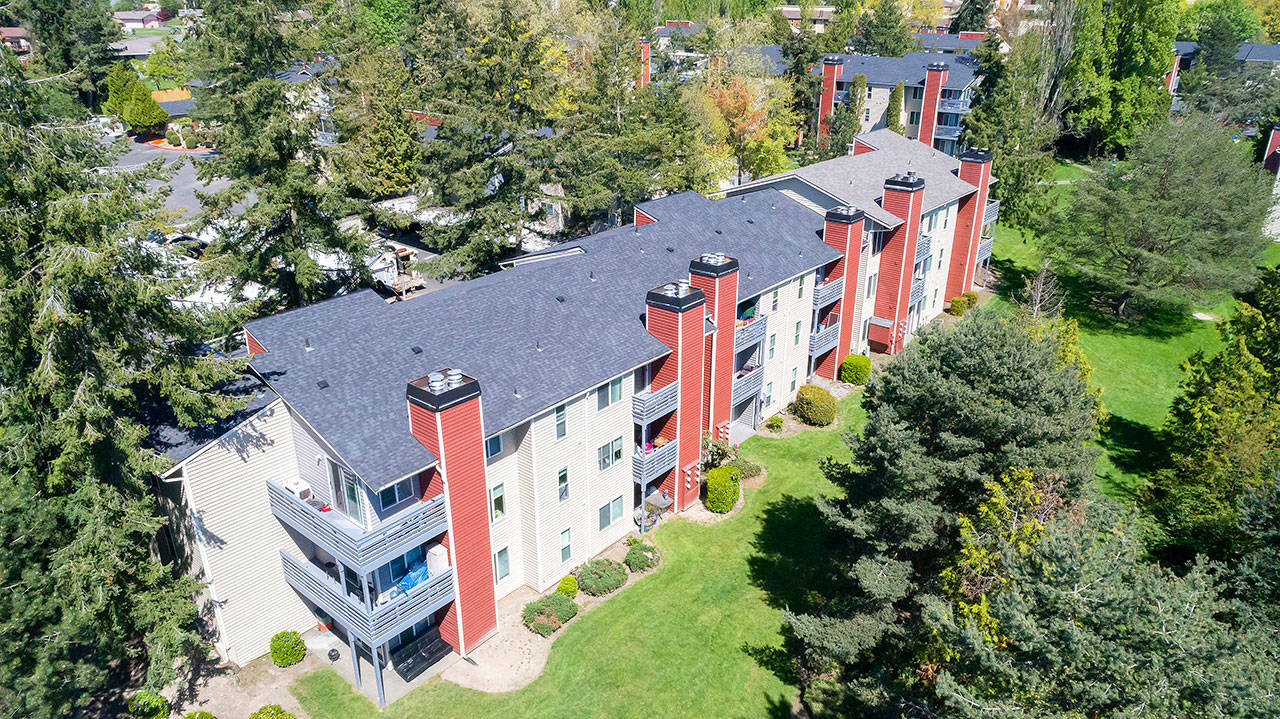 Rise Properties Trust bought the Mosaic Hills Apartments on Kent’s East Hill for $81 million. COURTESY PHOTO, Rise