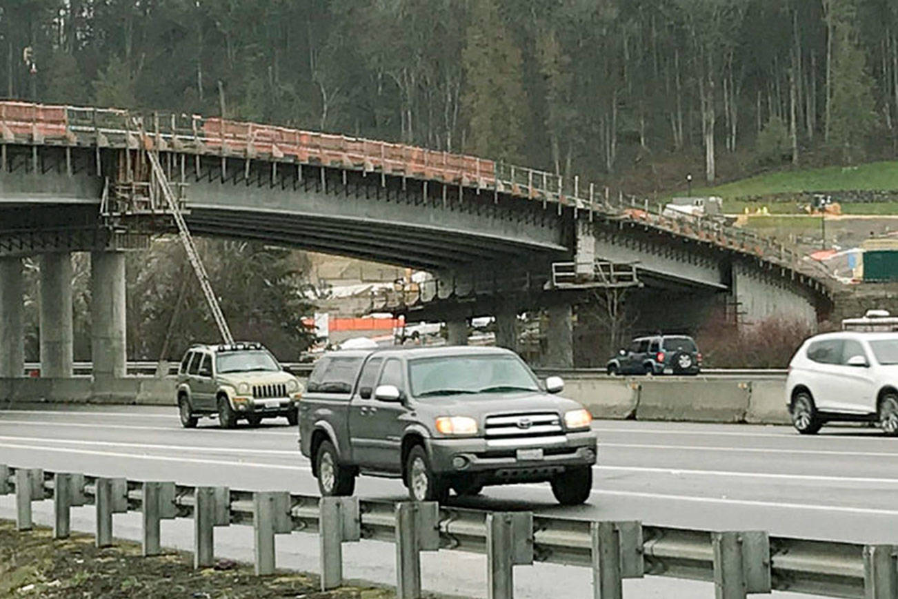 Grand opening set for new bridge over Highway 167 in Kent