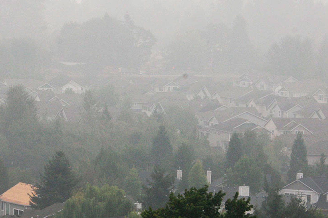 Smoke fills Kent Valley | Photos