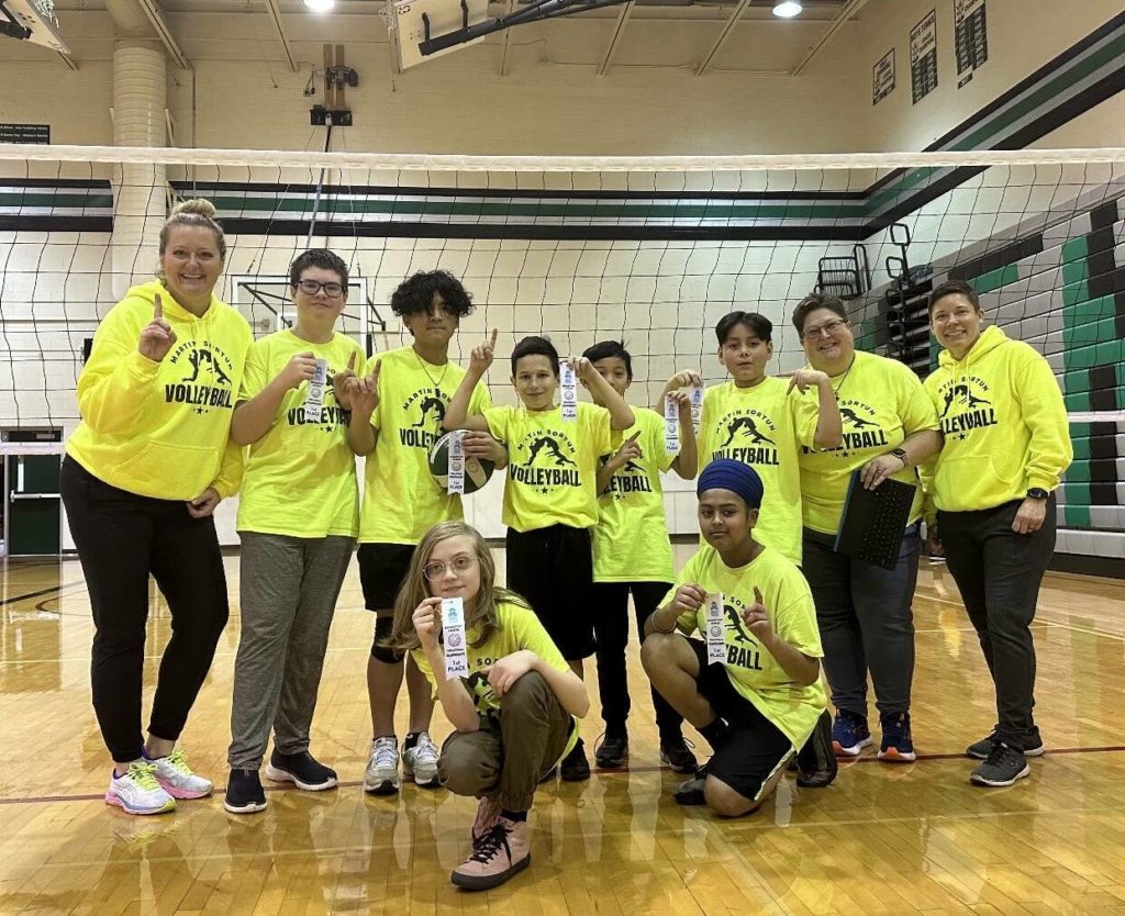 Martin Sortun and Lake Youngs win Kent elementary schools volleyball