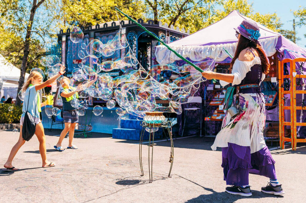 Thousands fill downtown streets for Kent Cornucopia Days Photos