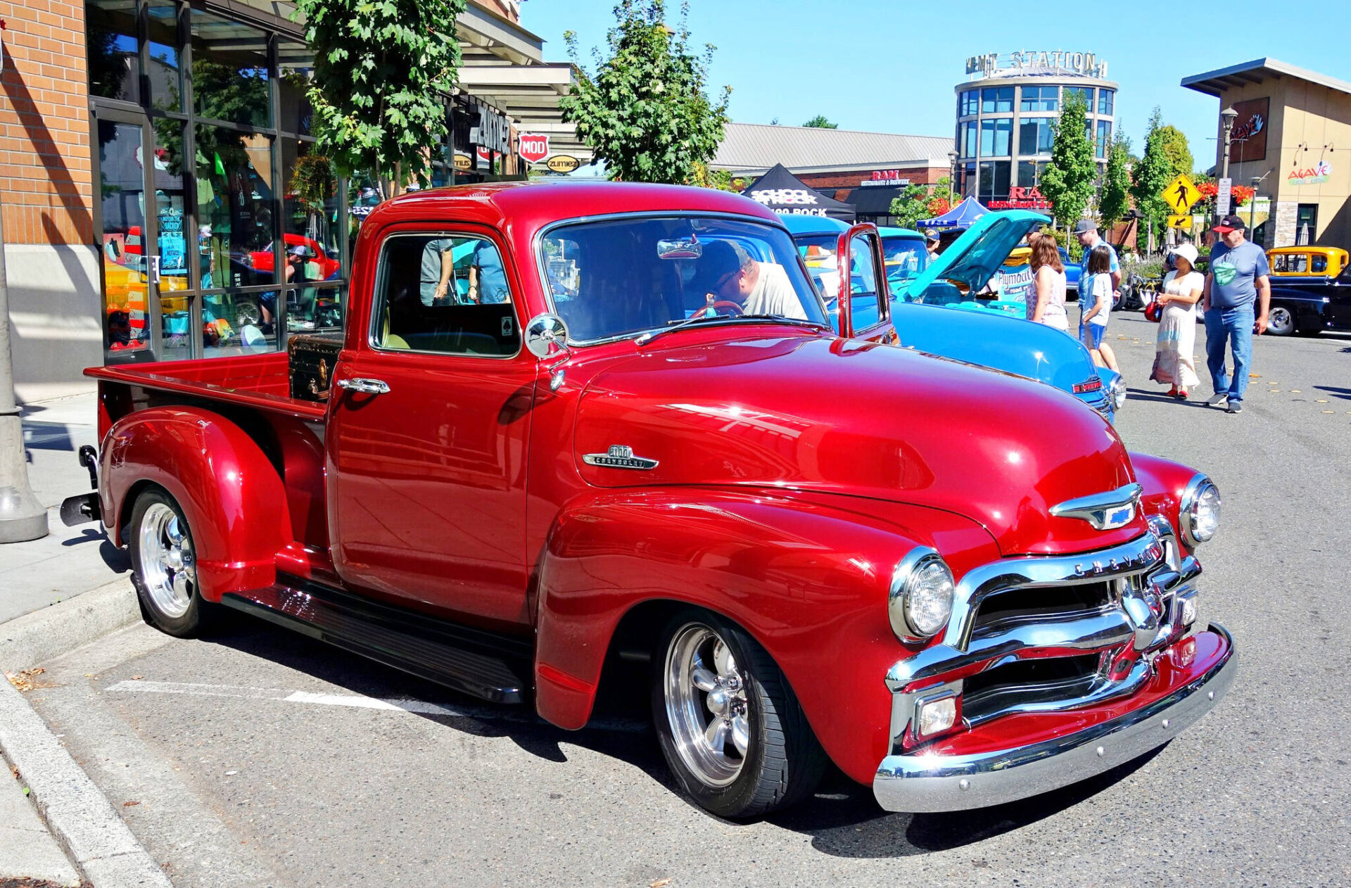 Car show returning Aug. 27 to Kent Station shopping center Kent Reporter