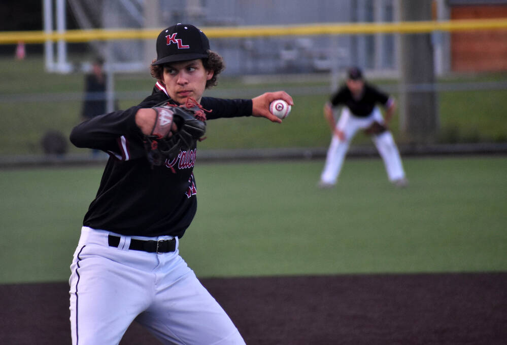 Ethan Loghry on the bump pitched a gem for the Falcons. Ben Ray / The Reporter