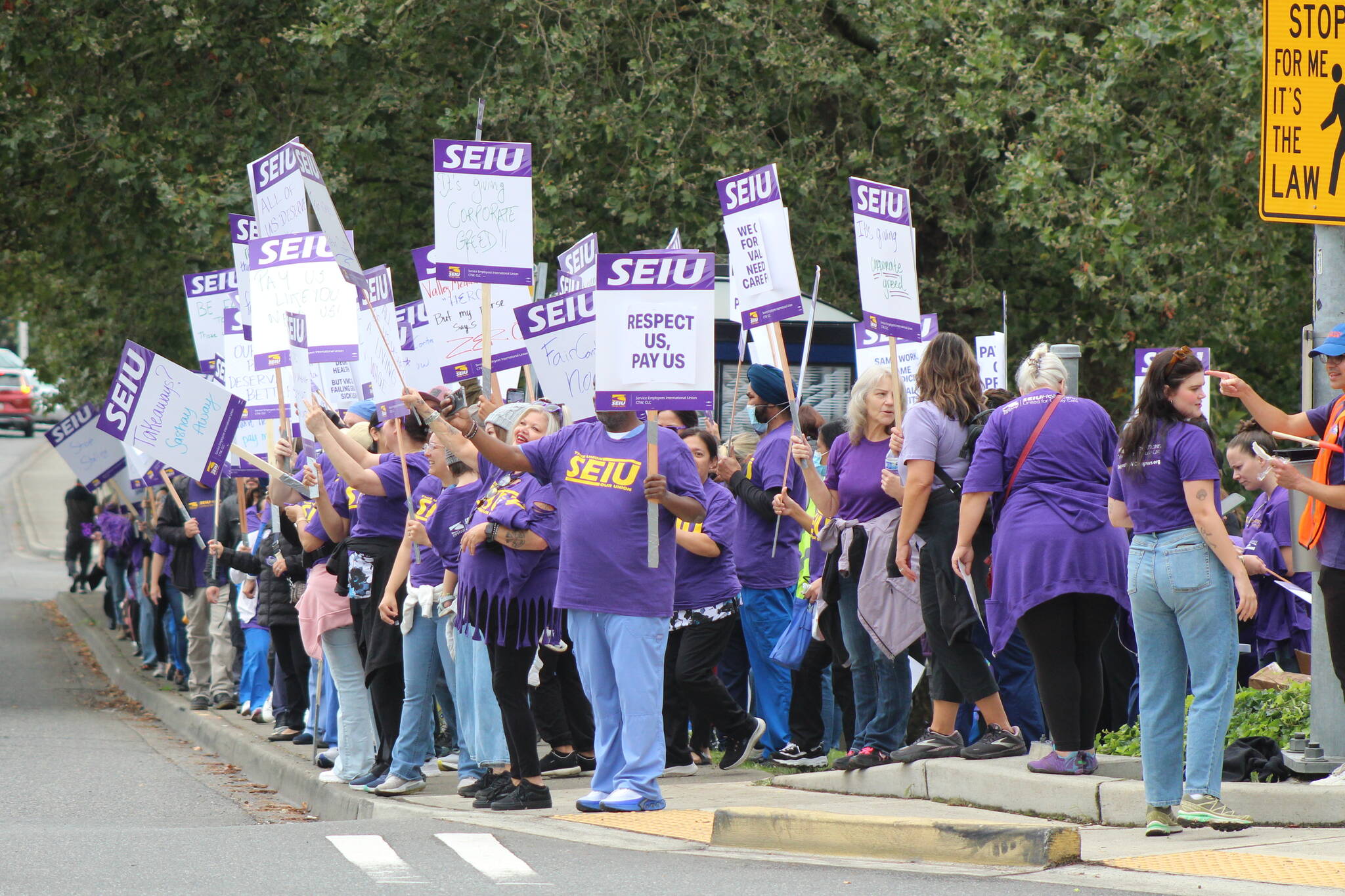 Hundreds of hospital workers and supporters took to Talbot and Carr during the informational picket Sept. 11. Photo by Bailey Jo Josie/Sound Publishing.