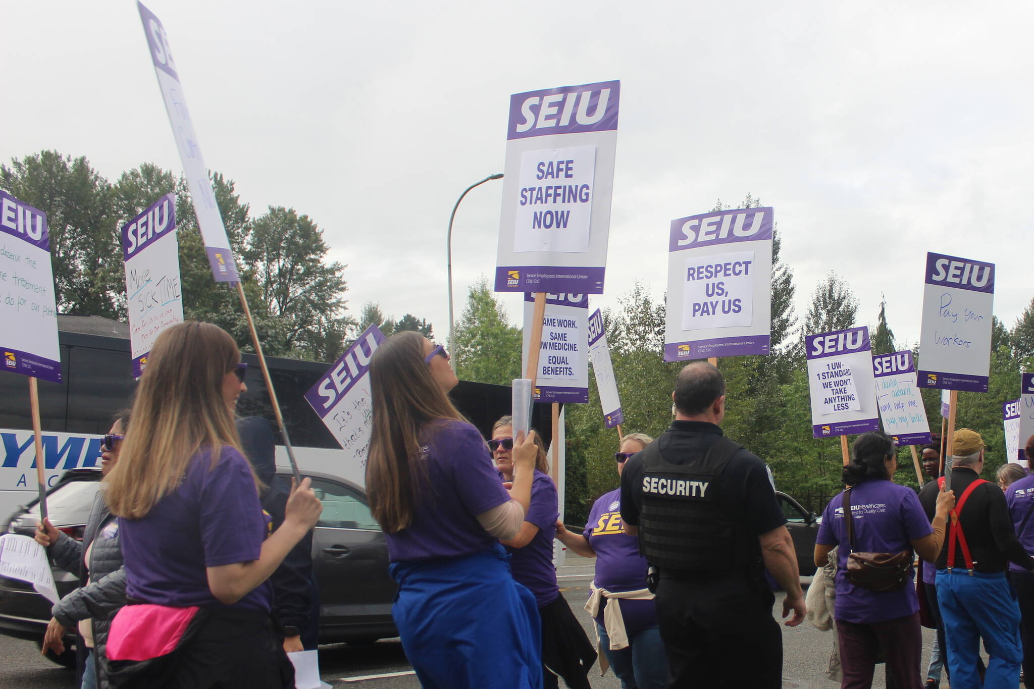 Photos by Bailey Jo Josie/Sound Publishing.
Signs at the picket said things like, “Safe staffing now” and “Respect us, pay us.”