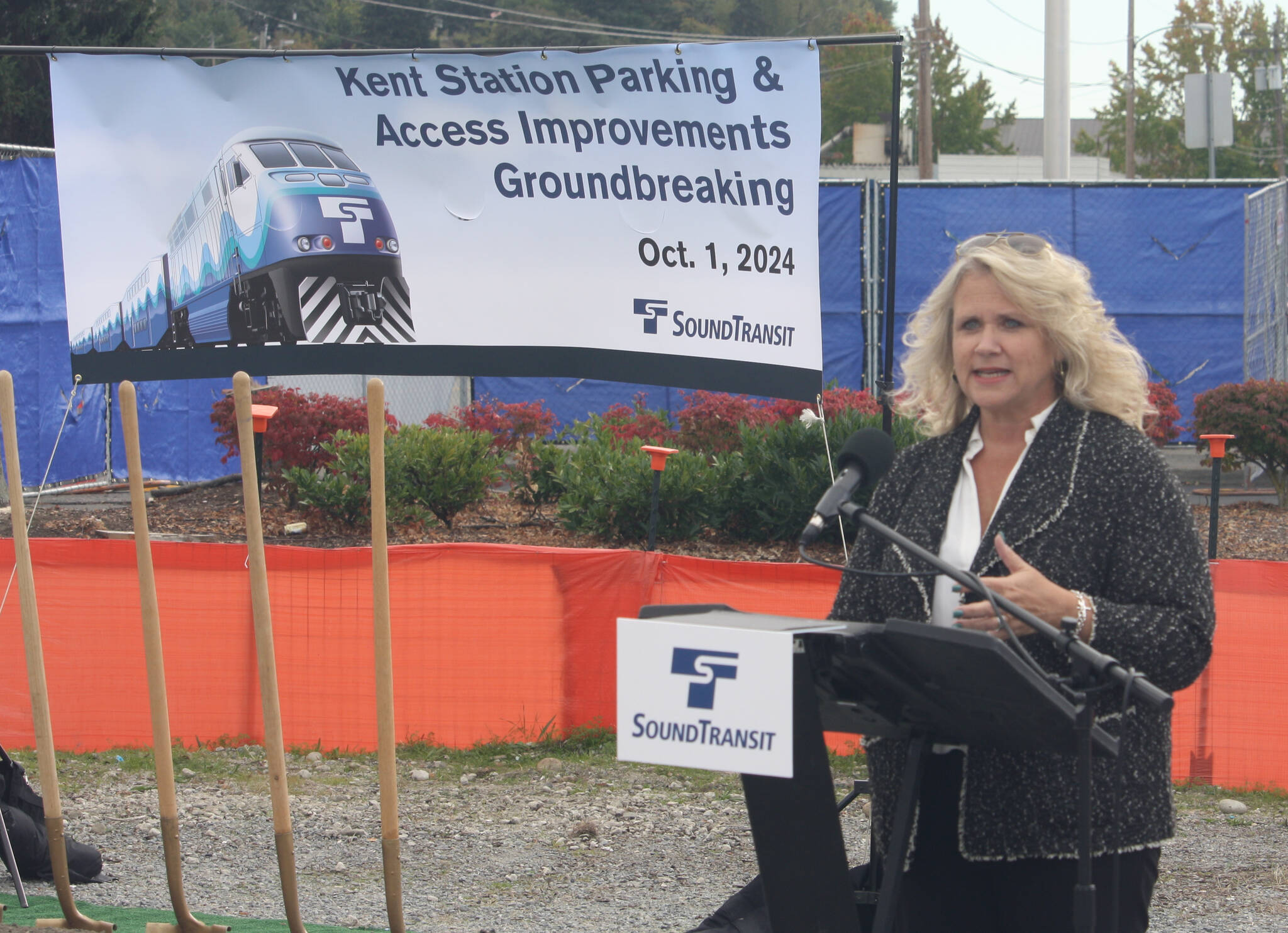 Ken Mayor Dana Ralph talks about the benefits of a second Sounder parking garage at a groundbreaking Tuesday, Oct. 1 along Railroad Avenue. STEVE HUNTER, Kent Reporter