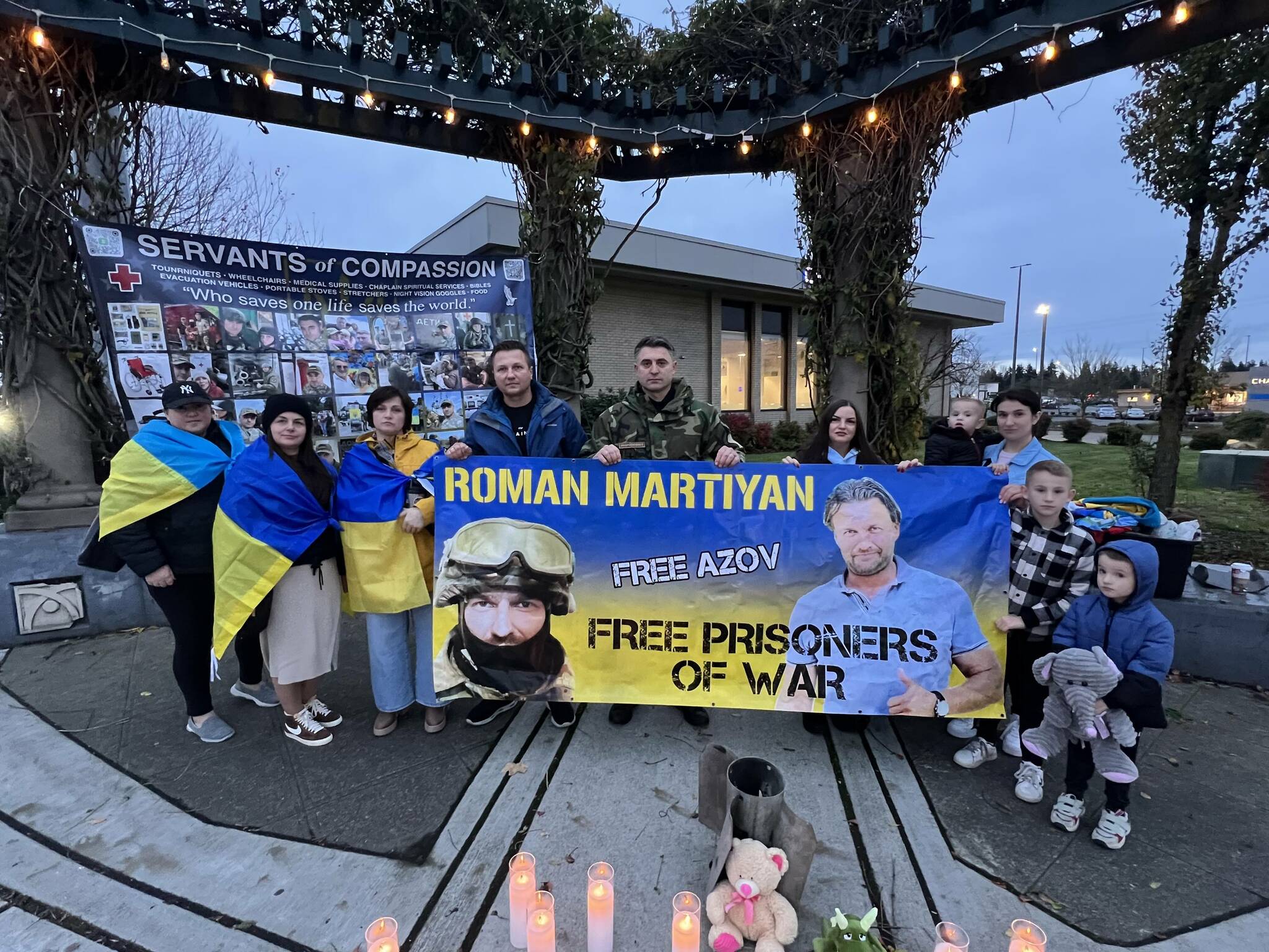 Members of the Federal Way Ukranian community protesting Nov. 19 at the intersection of South 320th Street and Pacific Highway South. Courtesy photo